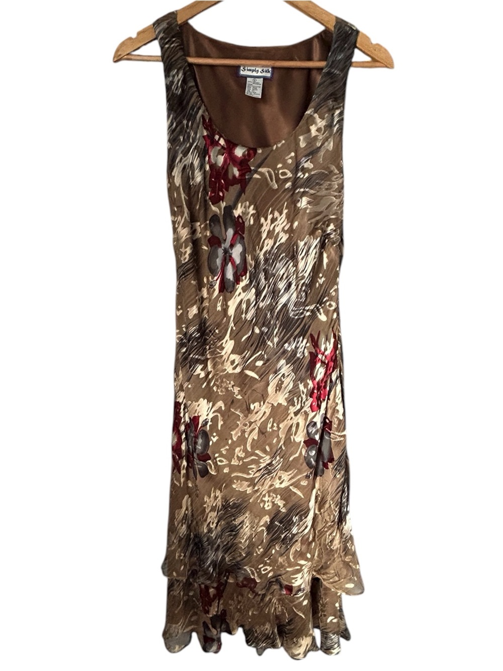 SIMPLY SILK Taupe Floral Dress with Red and Gray Accents, Matching Shawl, Large. - Picture 3 of 10